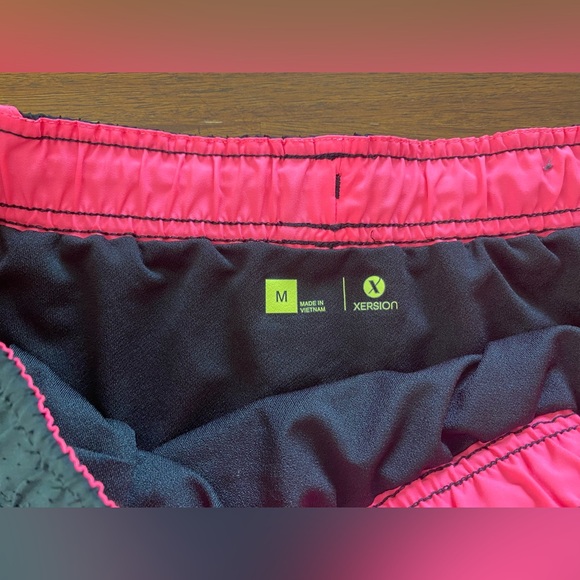 Womens Xersion shorts, size medium - Picture 2 of 5